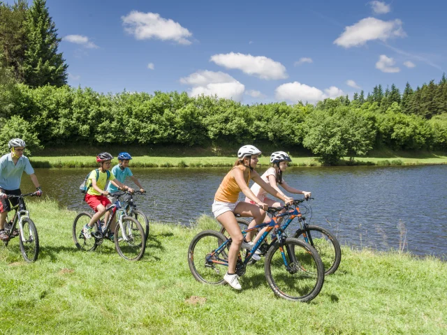 Plan d'eau Bathelane à VTT