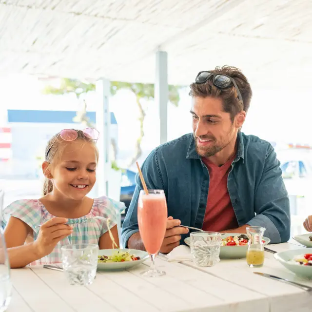 Adobestock Family Restaurant