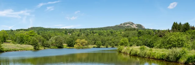 Pic du Lizieux depuis les étangs du Bouchat