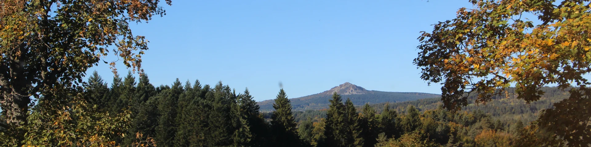 Journee Dautomne Vue Sur Le Lizieux Office De Tourisme Du Haut Lignon