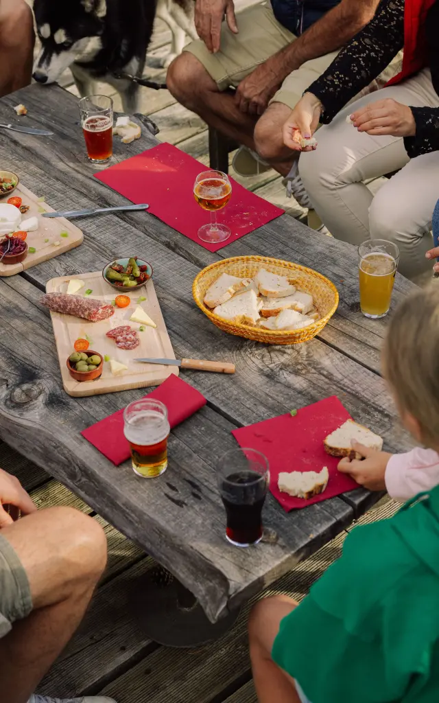 Restaurant en famille à Tence à l'Ours Maçon