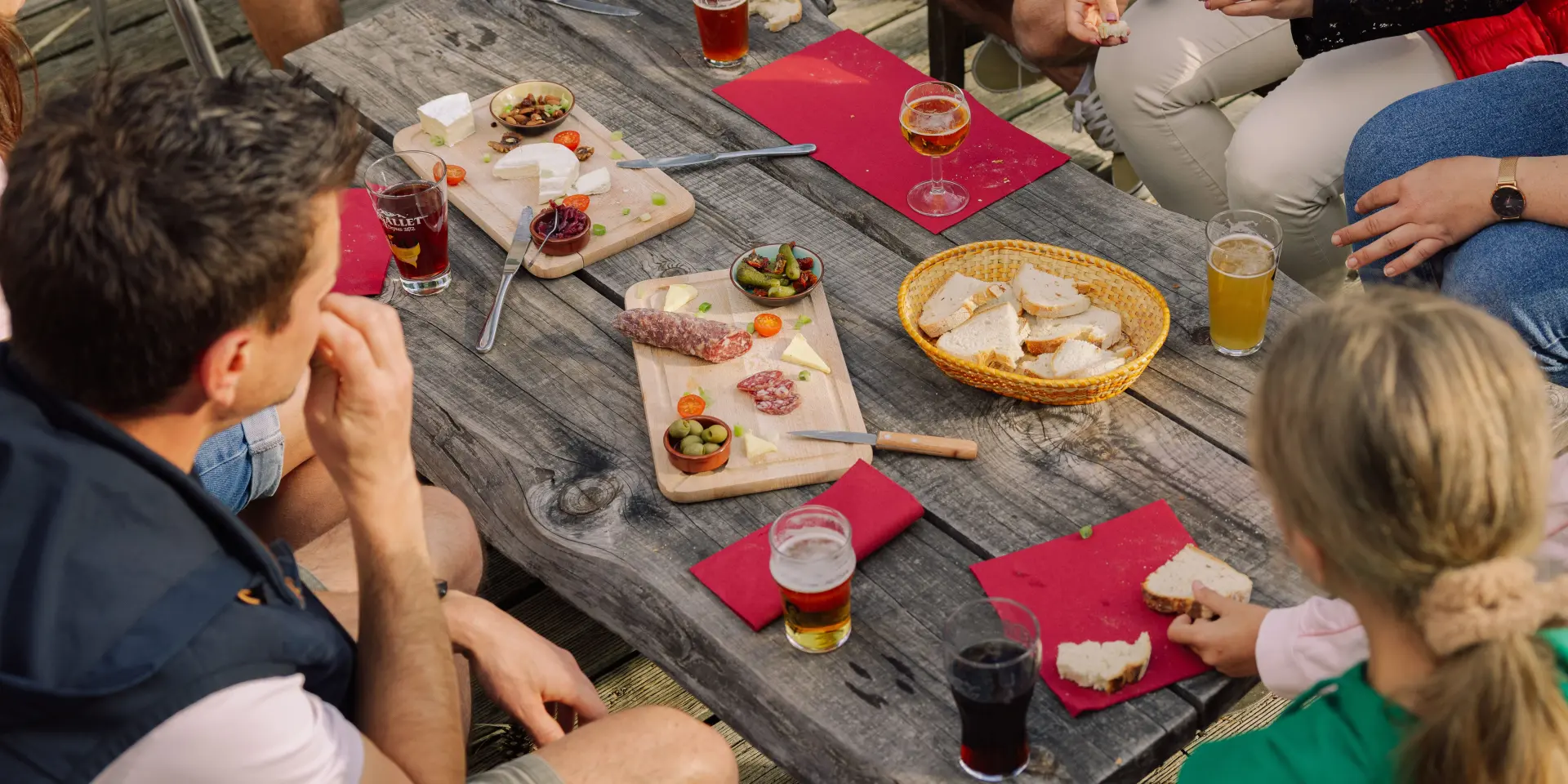 Restaurant en famille à Tence à l'Ours Maçon