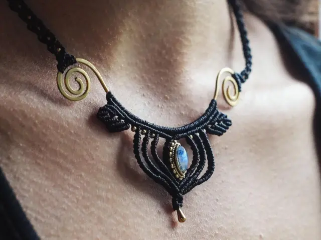 Bijou Perd pas le fil