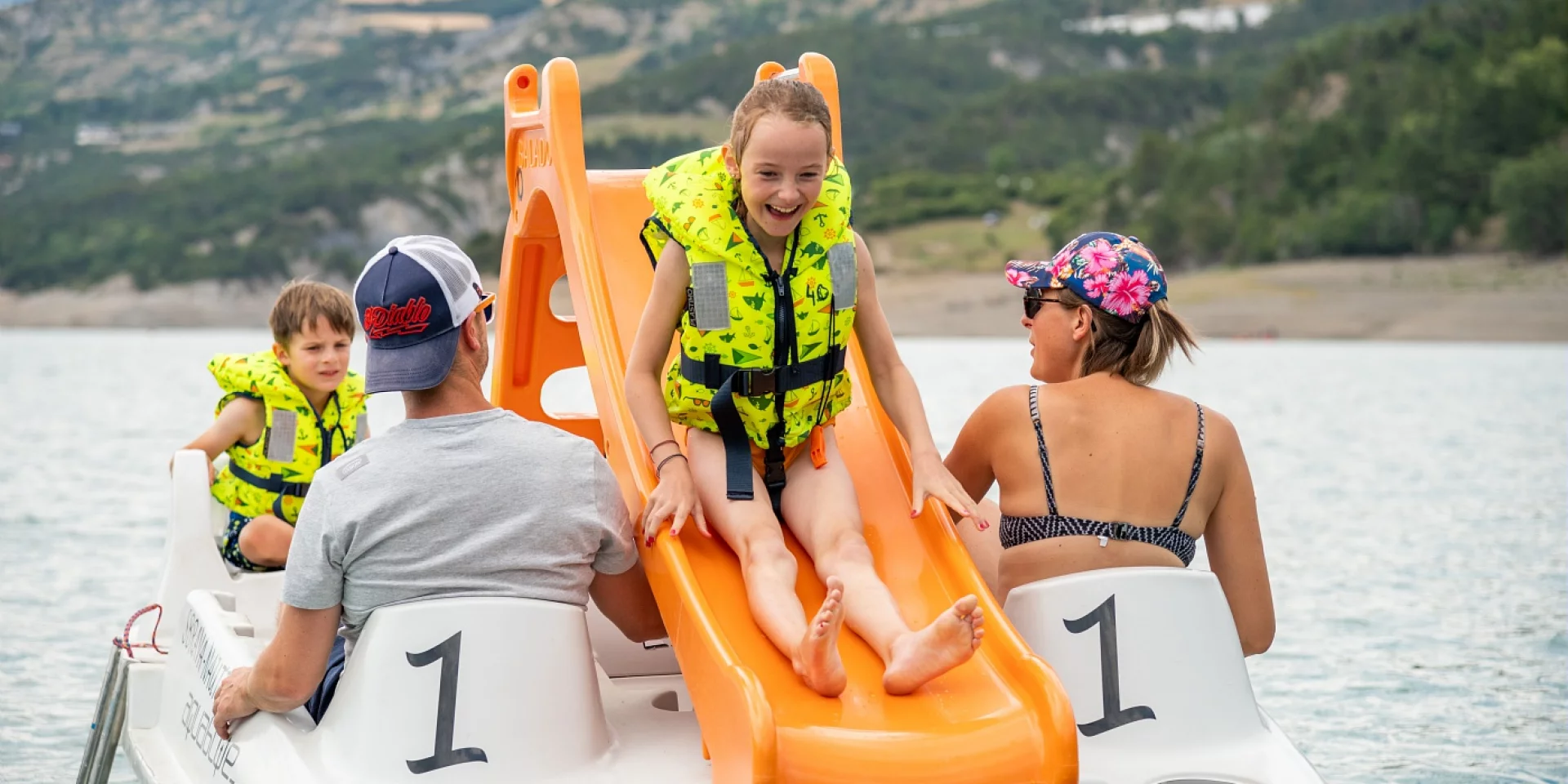 Pedalo Toboggan2ut Martin Tissot