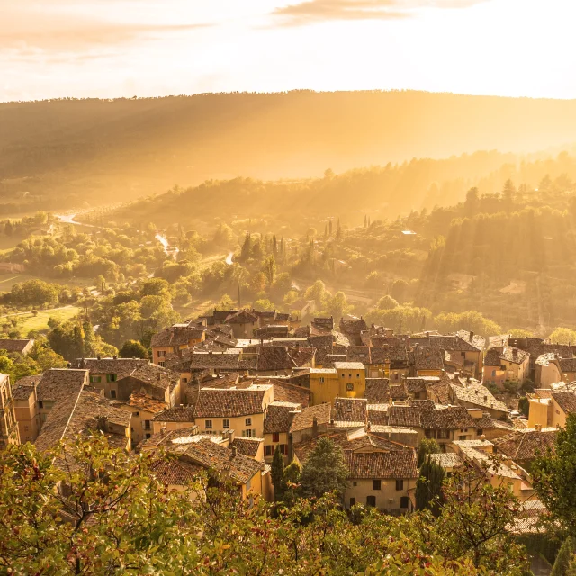 Moustiers Village ©Ben Lamotte1
