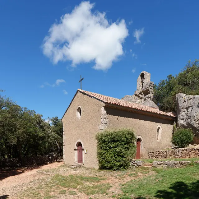 Randonnee Tavernes Credit Lionel Barbe