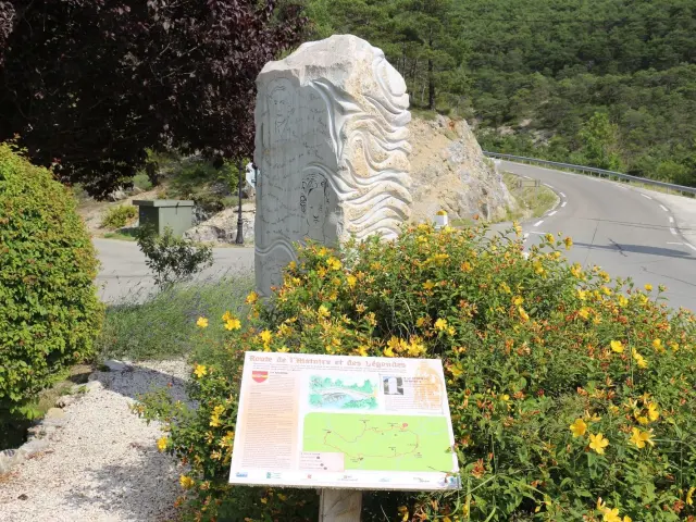 Le Devoir De Memoire De Benjamin Vasapolli La Martre @office De Tourisme Lacs Et Gorges Du Verdon 1