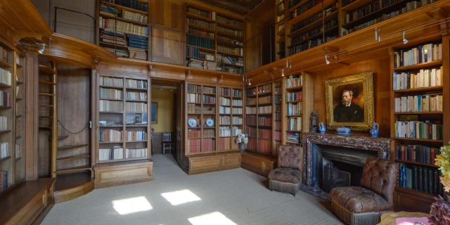 Verrerie Library