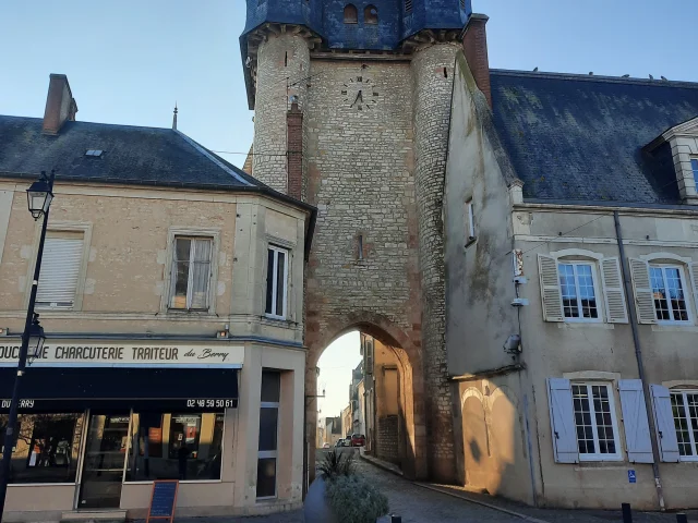 Ville de Dun-sur-Auron, Beffroi｜Rémy Burle
