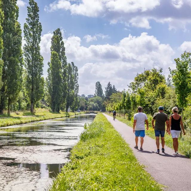 Ville de Saint-Amand-Montrond, Canal du Berry｜Anthony Perrot