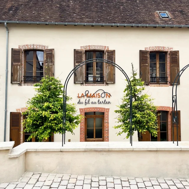 Aubigny-sur-Nère, La Maison du Fil au Tartan｜Mairie Aubigny-sur-Nère