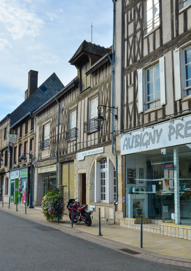 Aubigny-sur-Nère｜Route Jacques Cœur