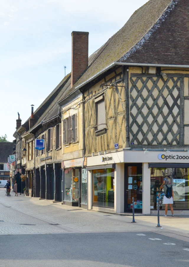 Aubigny-sur-Nère｜Route Jacques Cœur