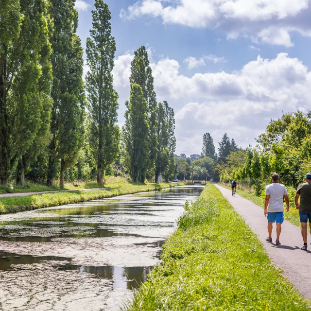Ville de Saint-Amand-Montrond, Canal du Berry｜Anthony Perrot
