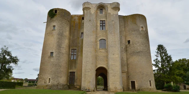 Château de Sagonne｜Route Jacques Cœur