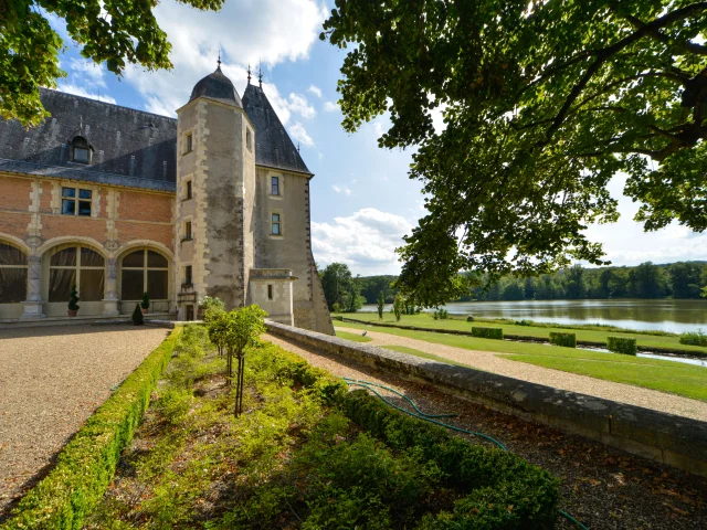 Château de La Verrerie｜Route Jacques Cœur