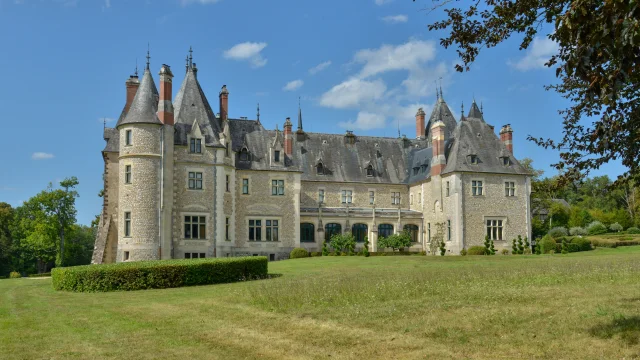 Château de La Verrerie｜Route Jacques Cœur