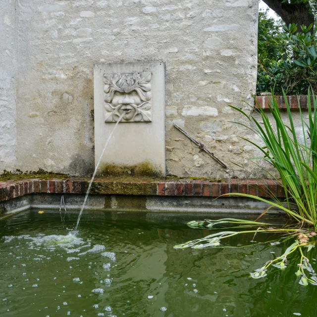 Parc et château de Pesselières｜Route Jacques Cœur