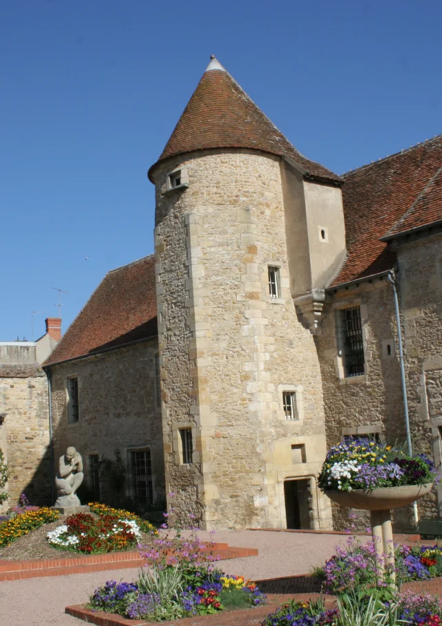 Ville de Saint-Amand-Montrond, Musée Saint-Vic｜Office de Tourisme Cœur de France