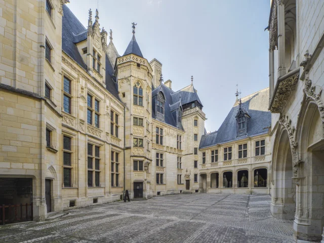 Palais Jacques Coeur ｜route Jacques Coeur 17