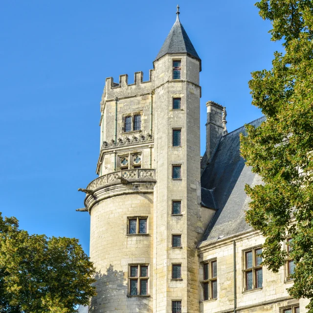 Palais Jacques Coeur ｜route Jacques Coeur 18