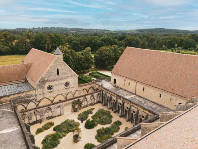 Abbaye de Noirlac｜Pierre Planchenault, 2024