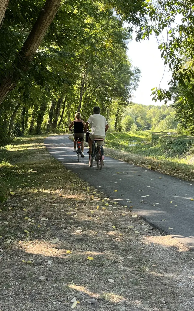 Mehun-sur-Yèvre, Canal de Berry｜VMSY