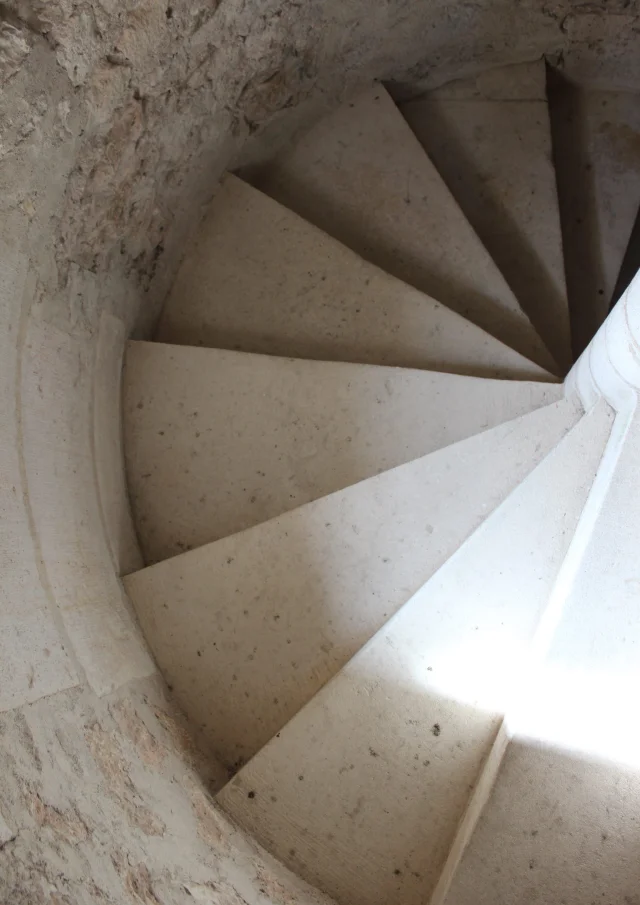 Mehun-sur-Yèvre, Escalier Château Charles VII｜VMSY