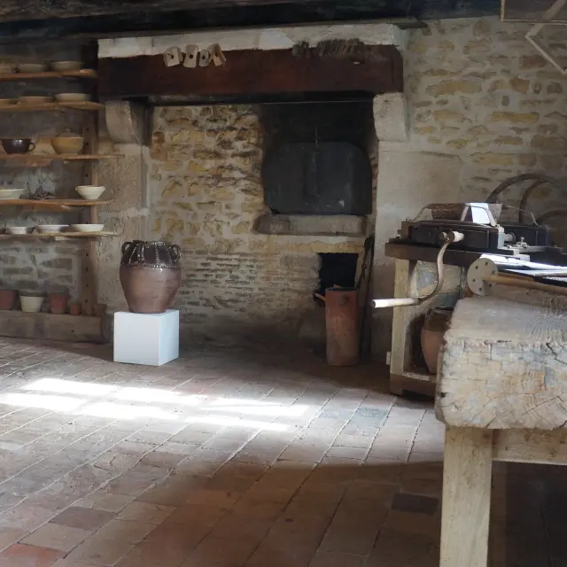 Musée de la Poterie des Archers｜Musée de la Poterie des Archers