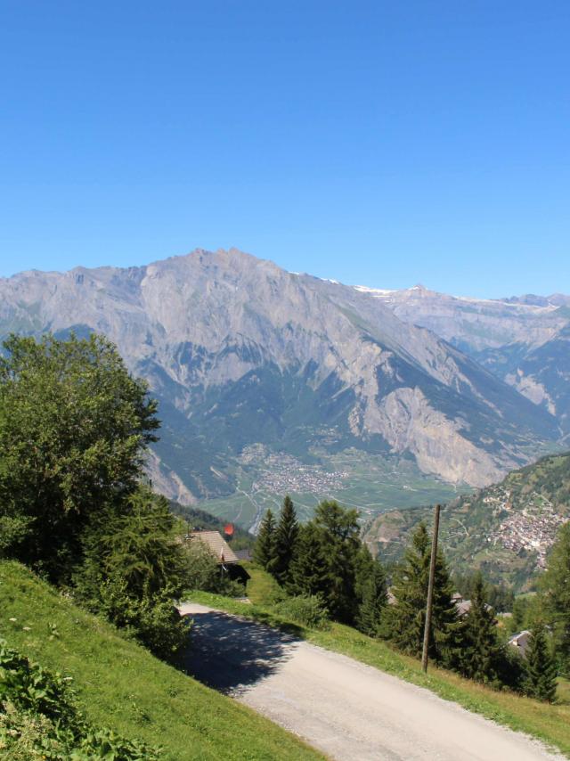 nos-autres-destinations-la-tzoumaz-ete.jpg