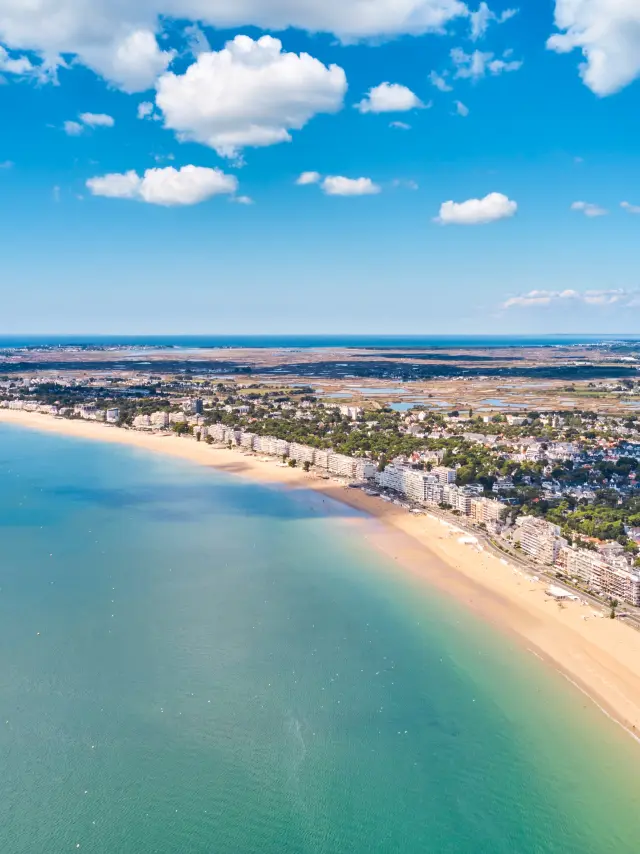 Vue aérienne de la Baie