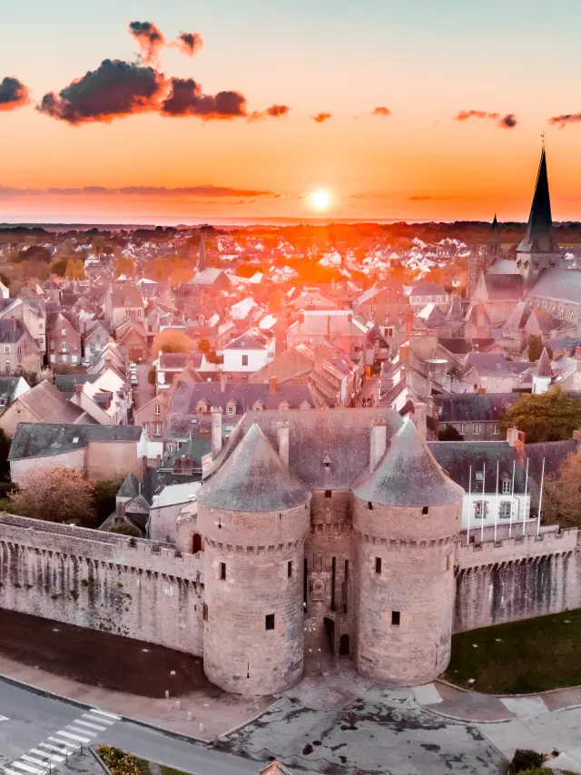 Les Remparts de Guérande, vue aérienne au drone