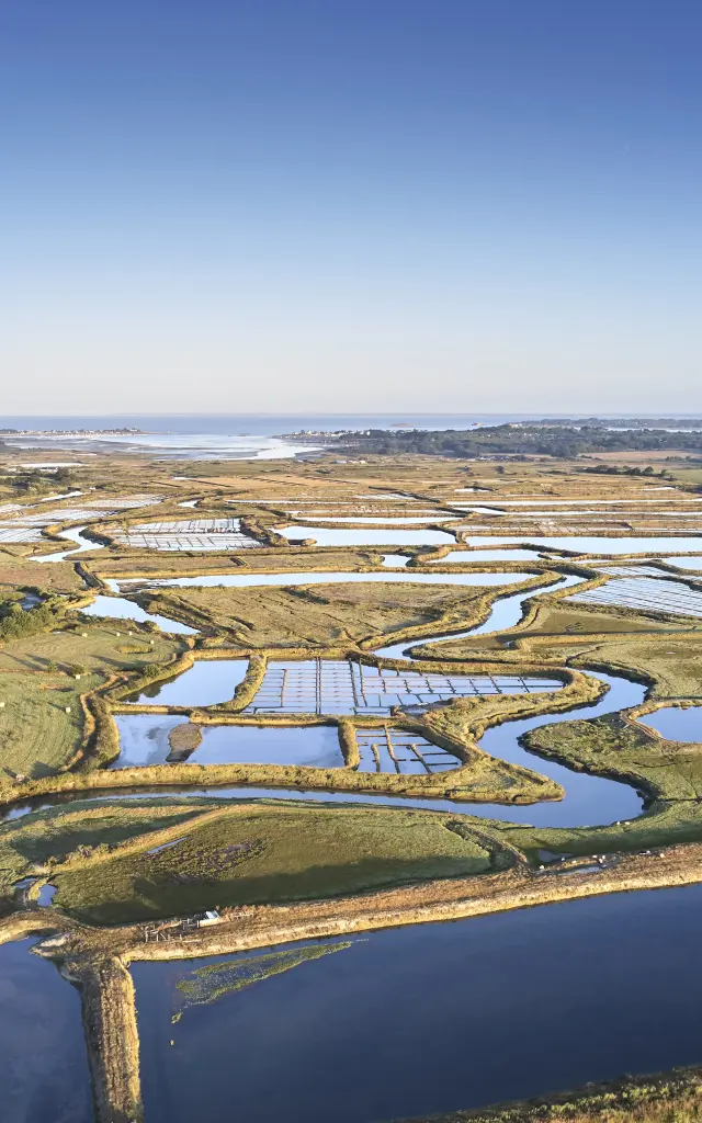 Vue du ciel du Bassin du Mès à Saint-Molf