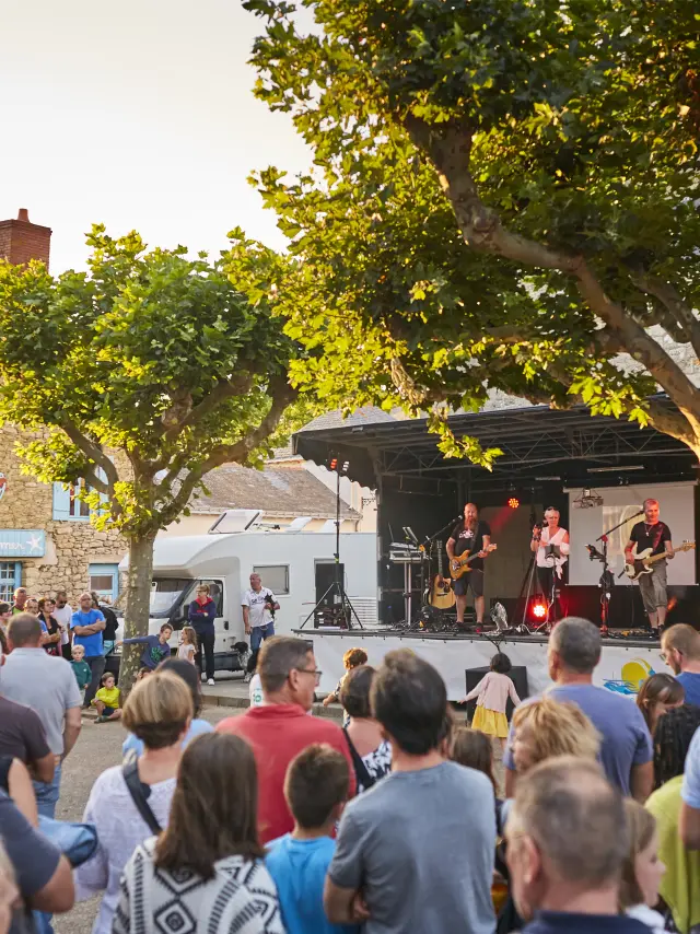 Photo d'un concert extérieur à Piriac