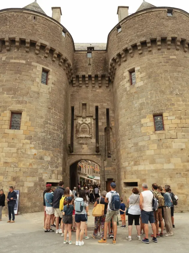 Photo of the Porte St Michel in Guérande