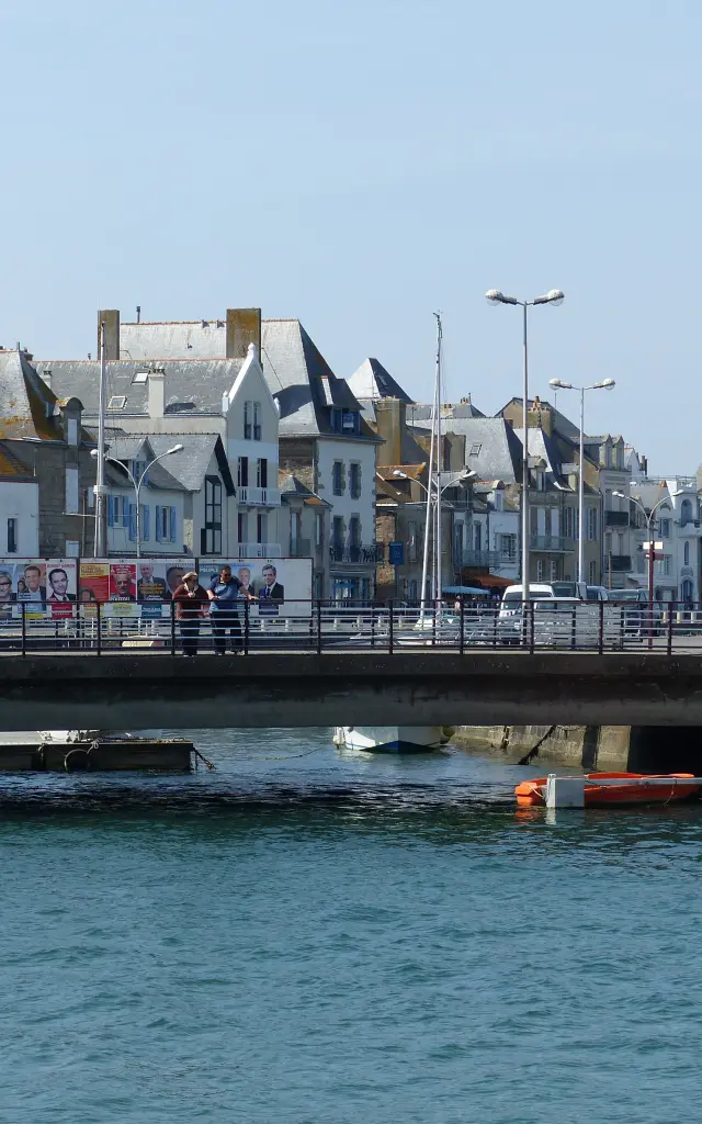 Port du Croisic vu de loin