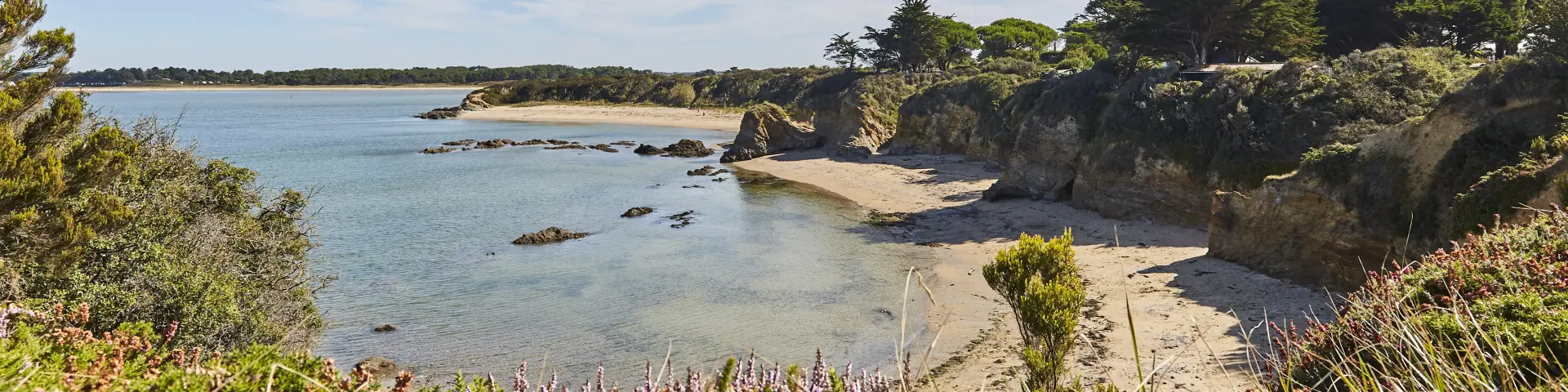 Vue sur la plage de Pen-Bé à Assérac