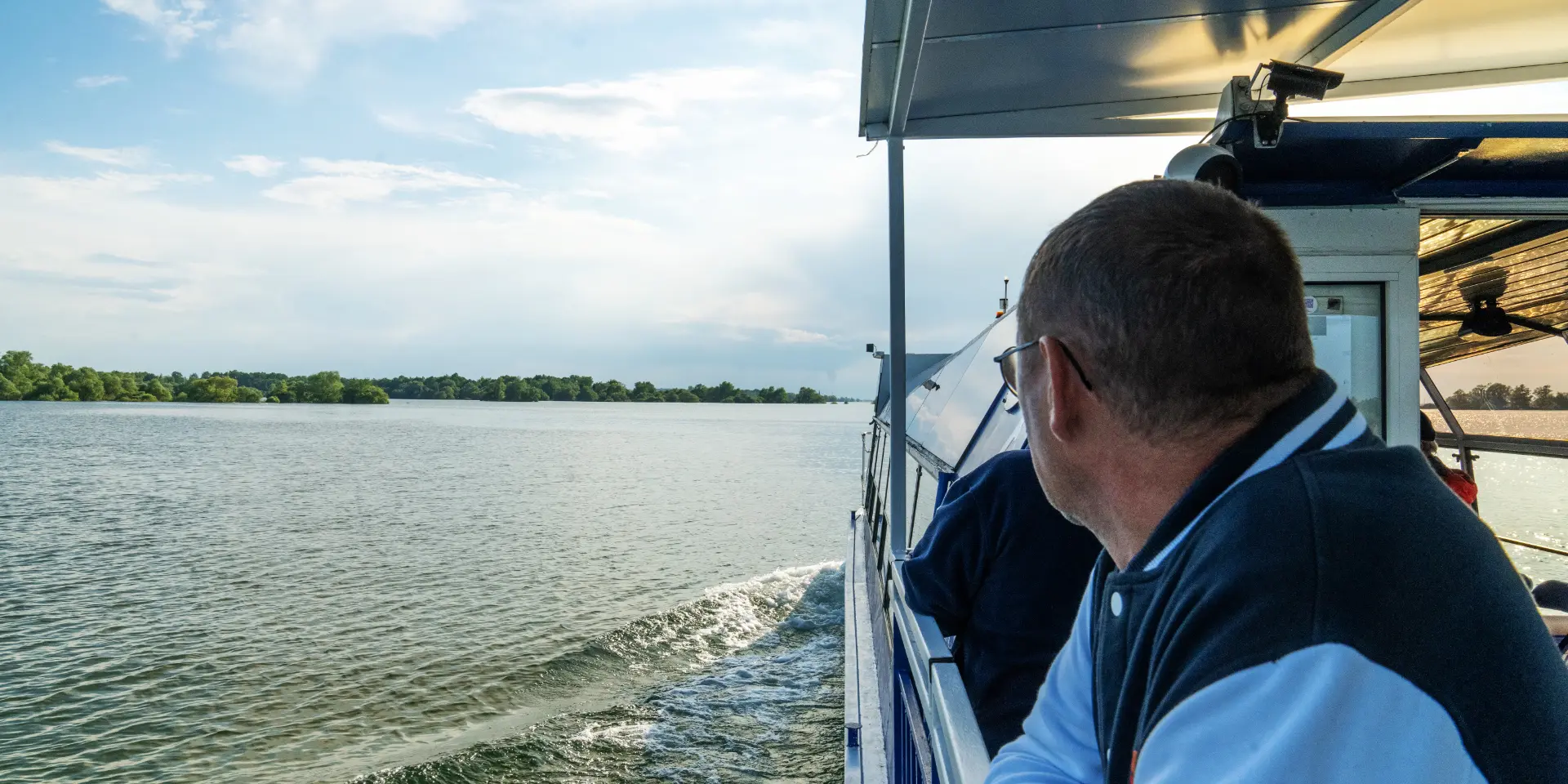 Bateau au fil de l'eau