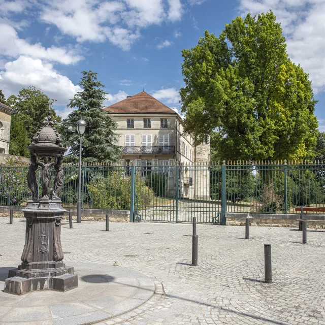 fontaine-wallacePascal-Philippe.jpg