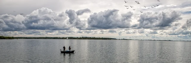 peche-barque-lac-du-der.jpg