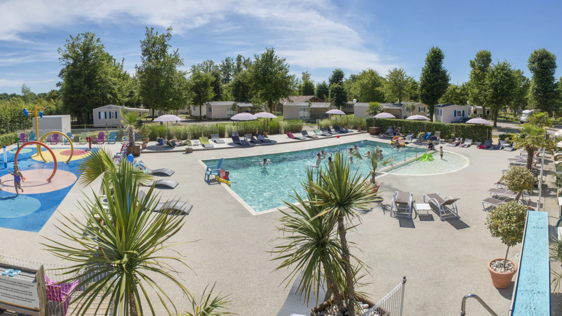 Camping Lac du Der - Piscine & Bungalow
