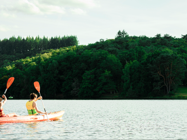 Canoë sur le Lac de Saint-Pardoux