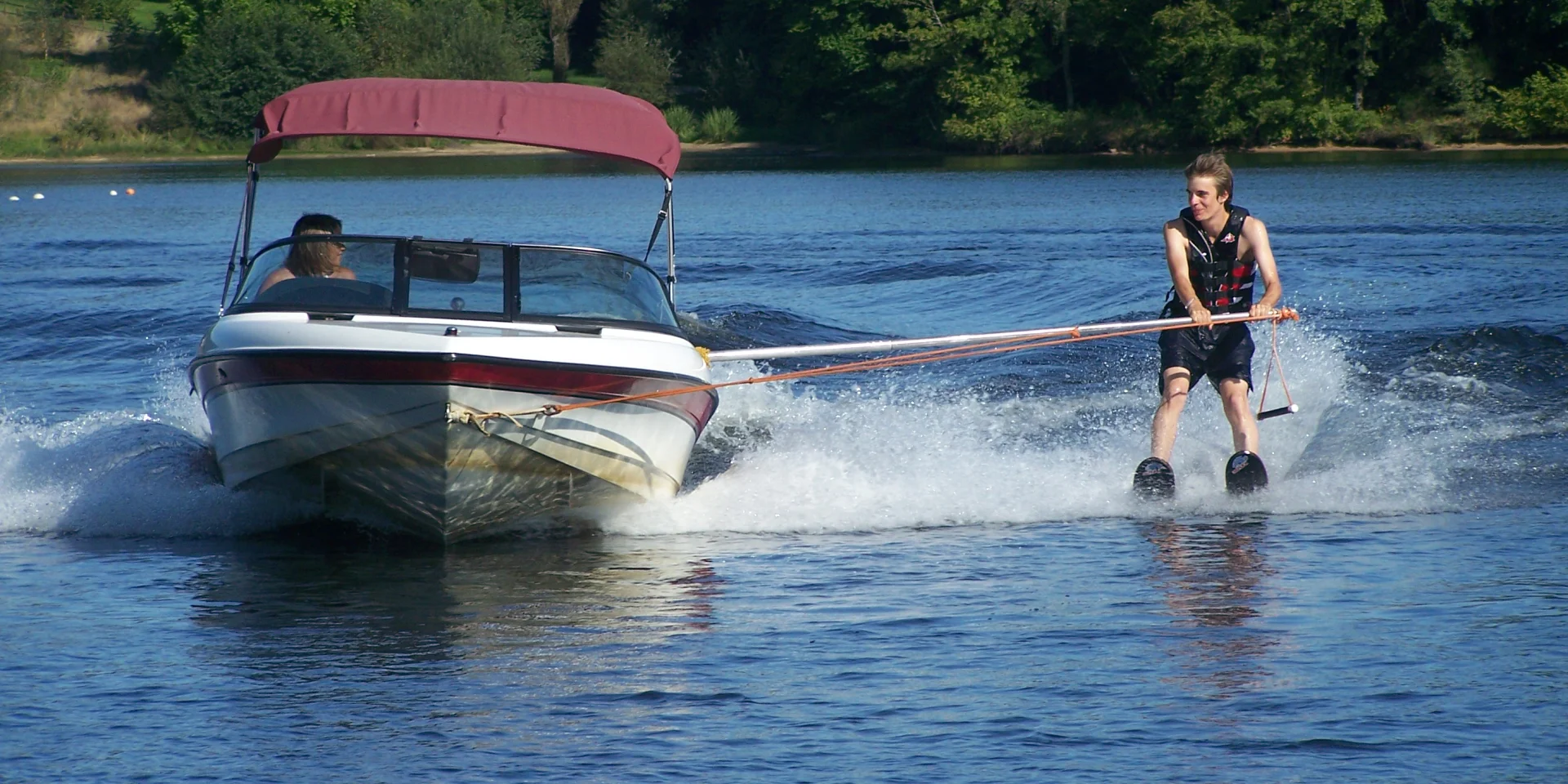 Initiation Ski Nautique Lac De Saint Pardoux