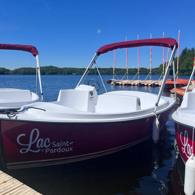 Bateaux Electriques Lac De Saint Pardoux