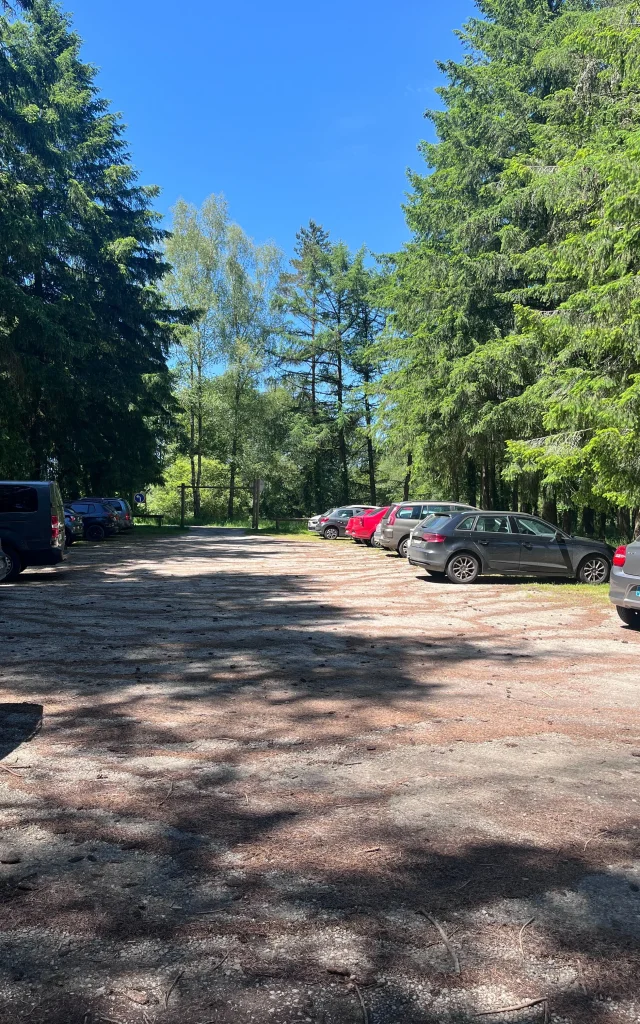 Parking Site De Santrop Lac De Saint Pardoux