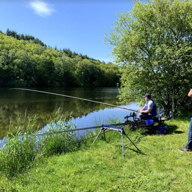 Pecher Lac De Saint Pardoux