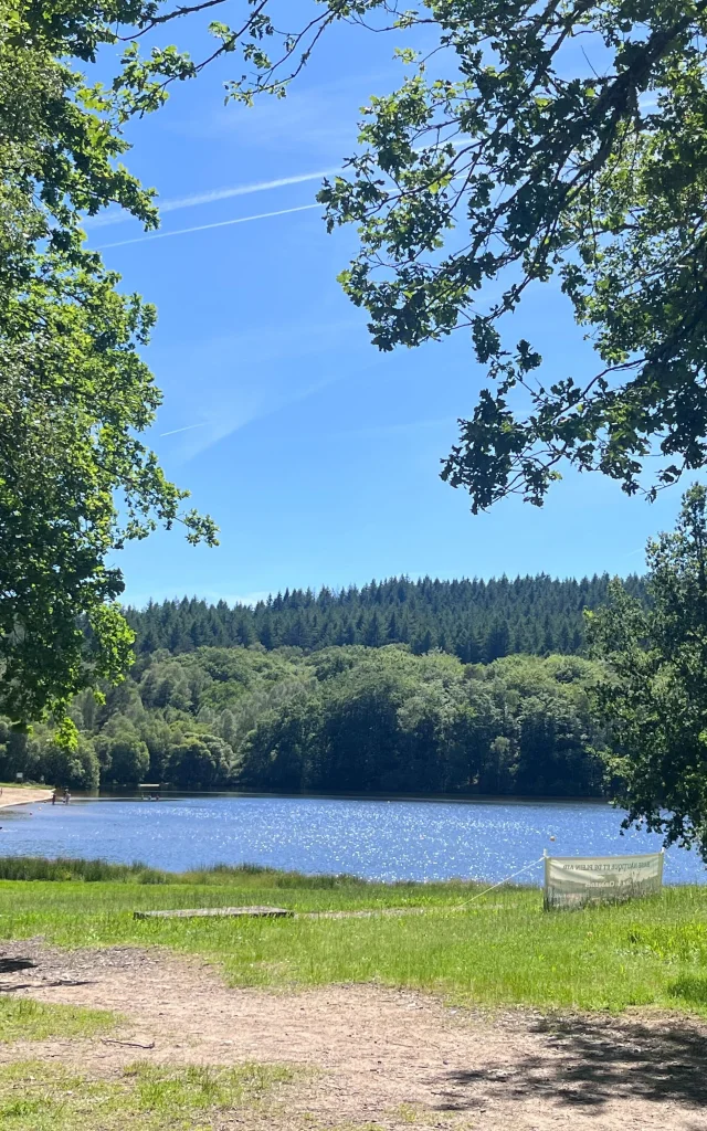 Site De Chabannes Lac De Saint Pardoux