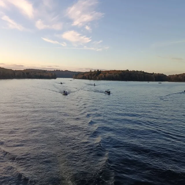 Instagram #lacdesaintpardoux