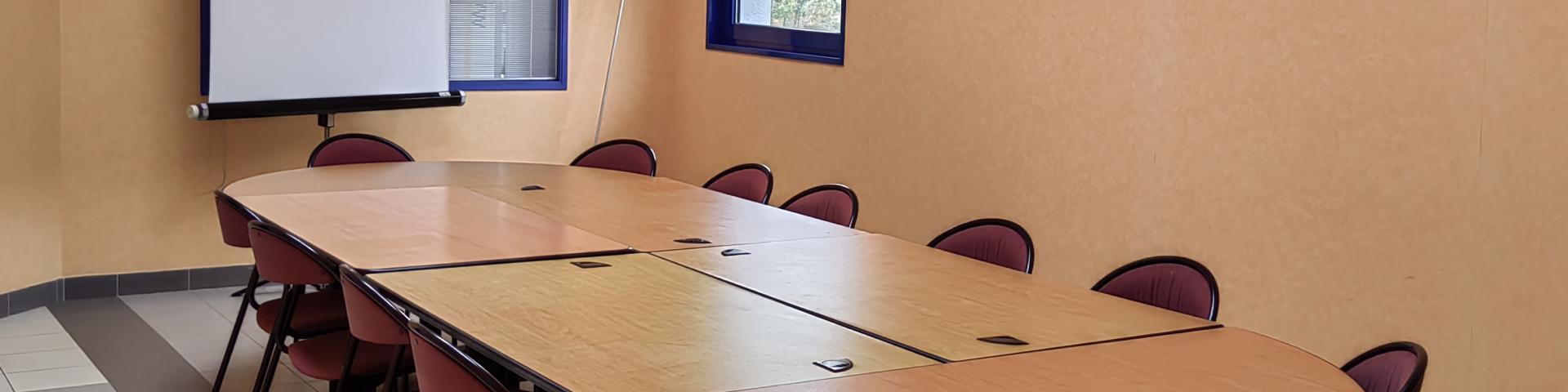 Petit Salle Maison De Madine 2