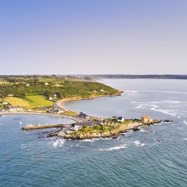 Pointe de Séhar et Port de Locquémeau